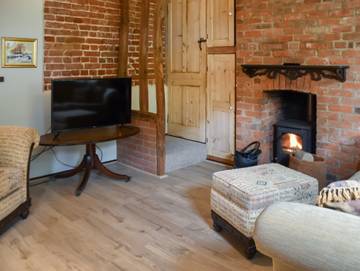 Log Cabin for 5 People in Winterton-on-Sea, Norfolk, Photo 2