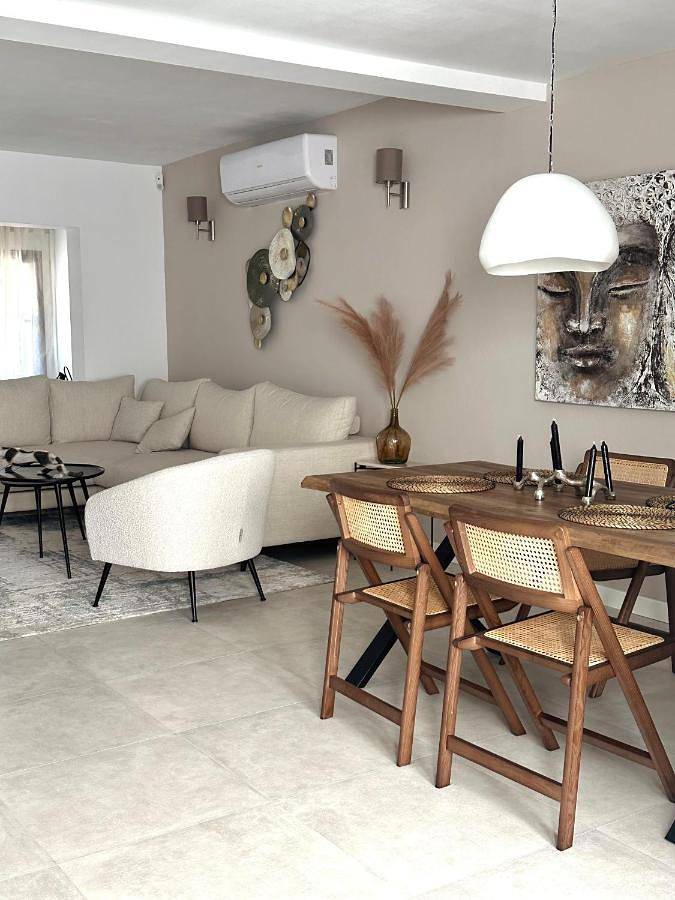 Apartamento para 4 personas, con piscina además de vistas y jardín en El Paraíso