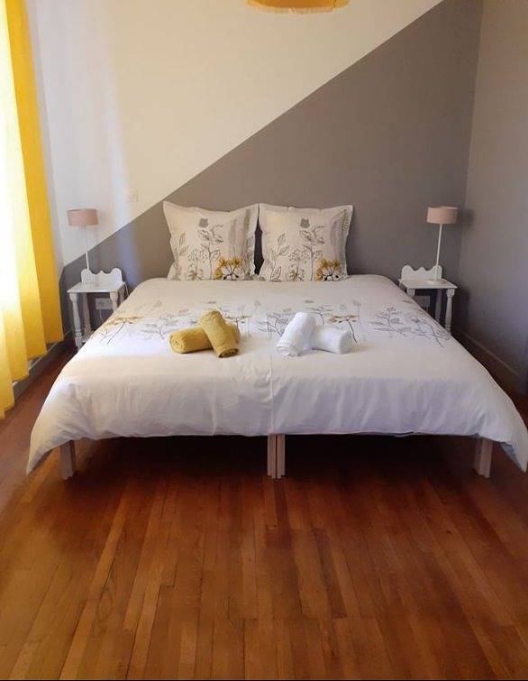 Gîte pour 4 personnes, avec jardin et terrasse à Meusnes