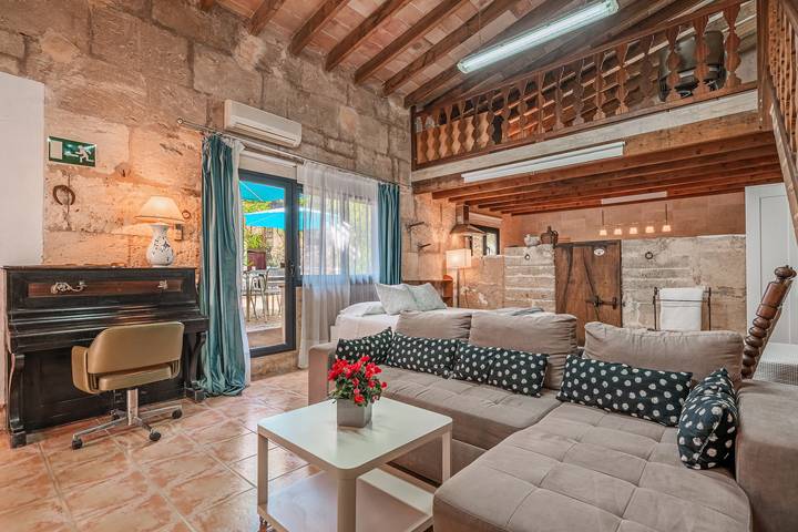 Bed and Breakfast für 4 Personen, mit Balkon und Garten auf Mallorca