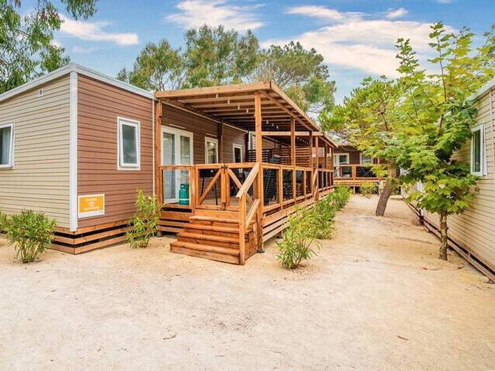 Camping für 6 Personen, mit Kinderpool in Italien - 2