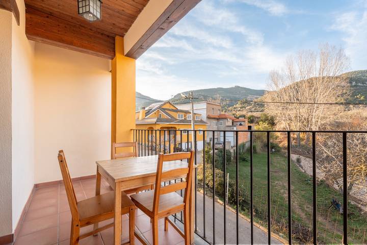 Landhaus für 20 Personen, mit Balkon, kinderfreundlich in Europa - 2