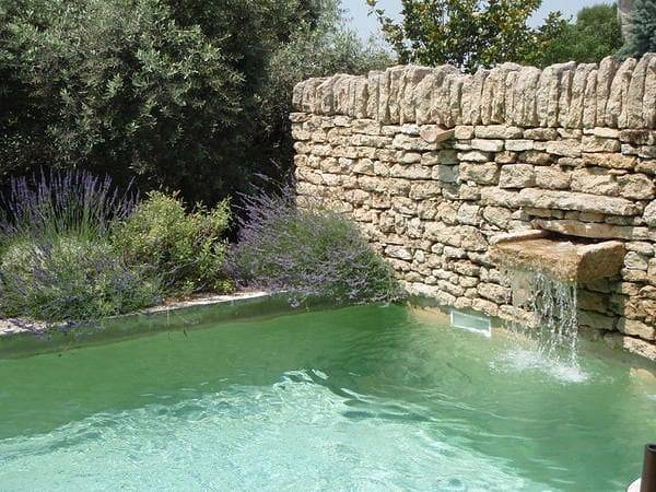 Le Moulin des Sources - Chambre Garance in Gordes, Parc naturel régional du Luberon