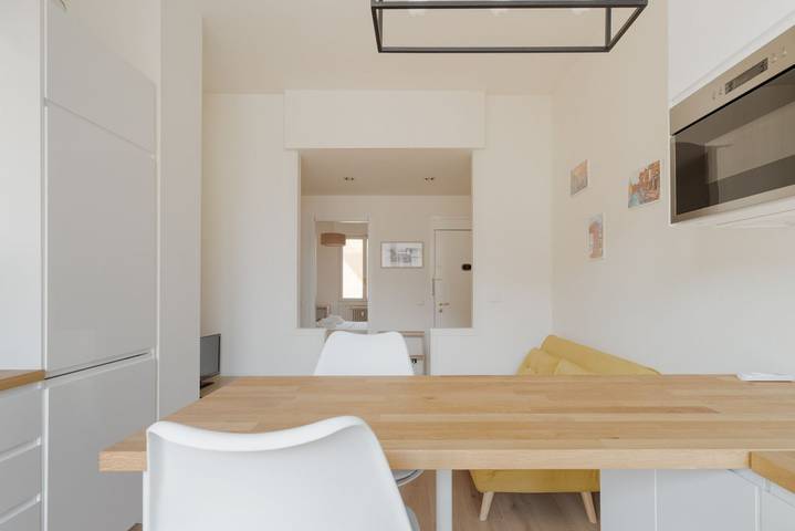 Geheel appartement, Vakantieappartement voor 4 personen met balkon/terras in Milaan, Provincie Milaan