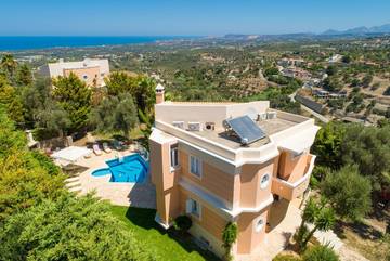 Villa for 10 People in Rethymno region, Photo 1