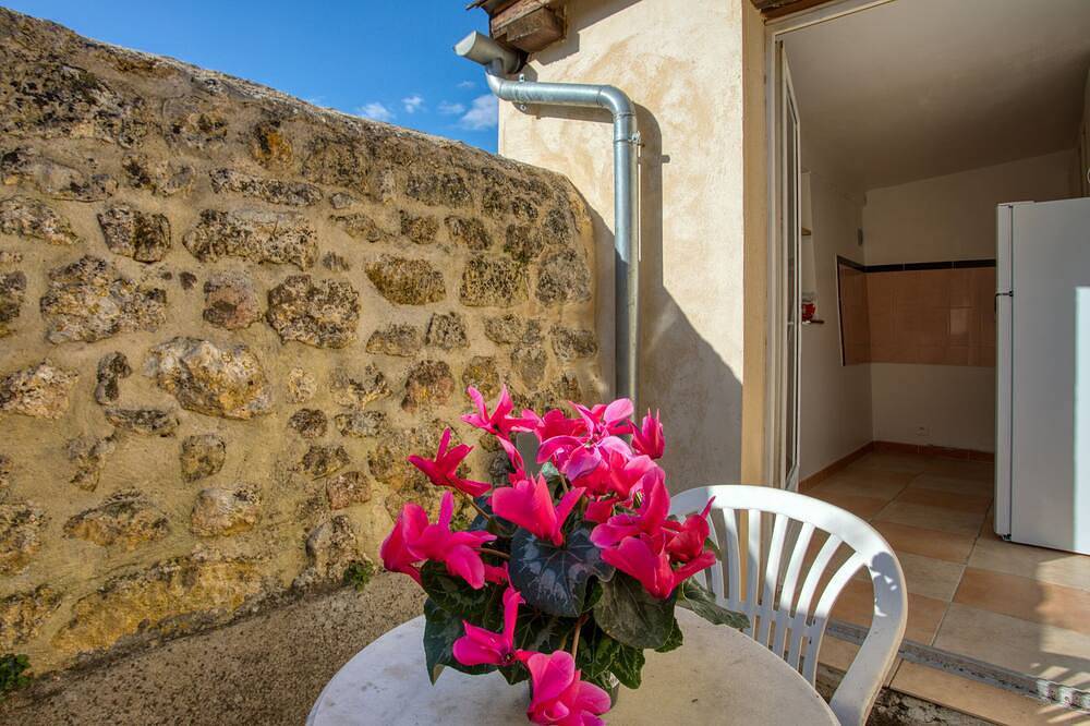 Logis du Guet au Coeur de la Bastide de Domme Ideal Pour2 Couples ou une Famille in Domme, Périgord Noir