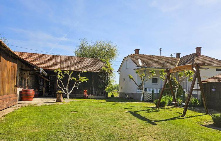 Charmante 2-Zimmer-Wohnung mit Pool, in der Nähe der Drau in Koprivnica-Krizevci