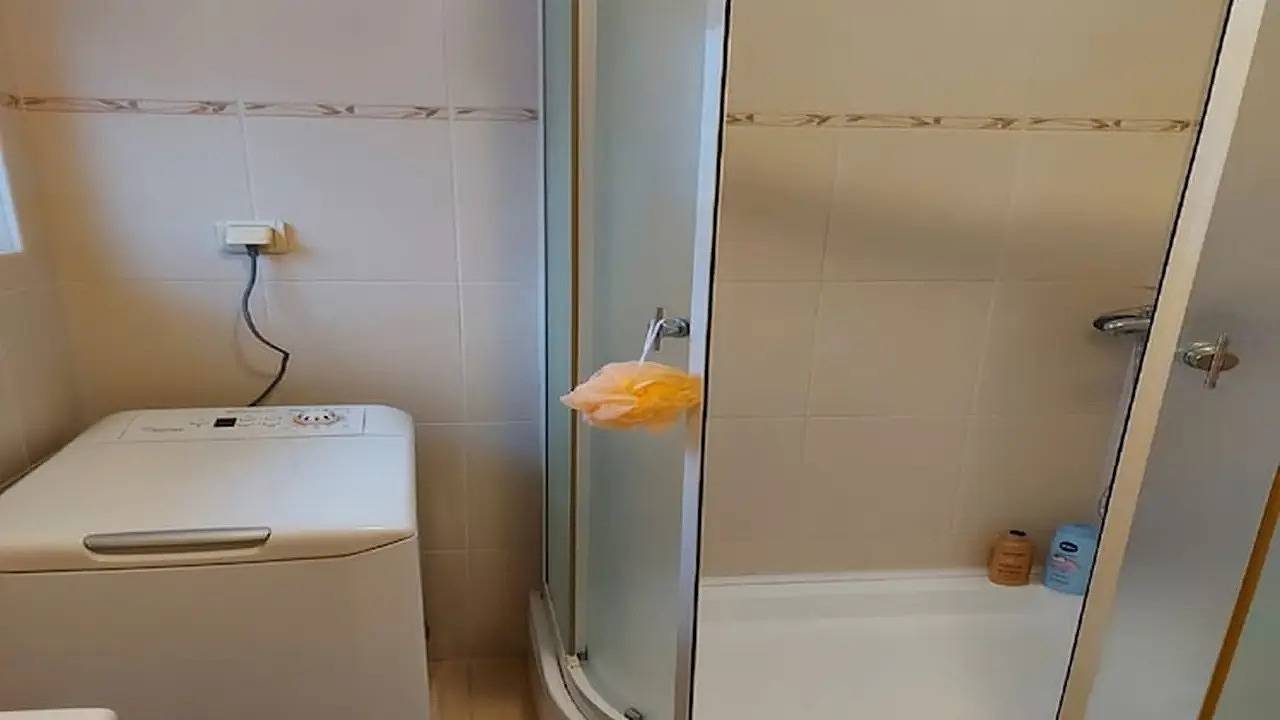 Cijeli apartman za odmor, Ferienwohnung für 3 Personen (37 m²) in Šibenik in Zaboric, Šibensko-kninska županija