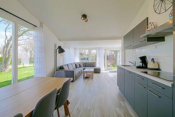 Bungalow für 8 Personen in Julianadorp aan Zee, Julianadorp, Bild 1