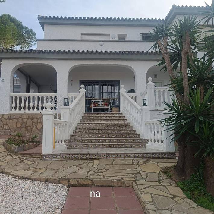 Appartement de vacances pour 2 personnes, avec jardin ainsi que vue et piscine