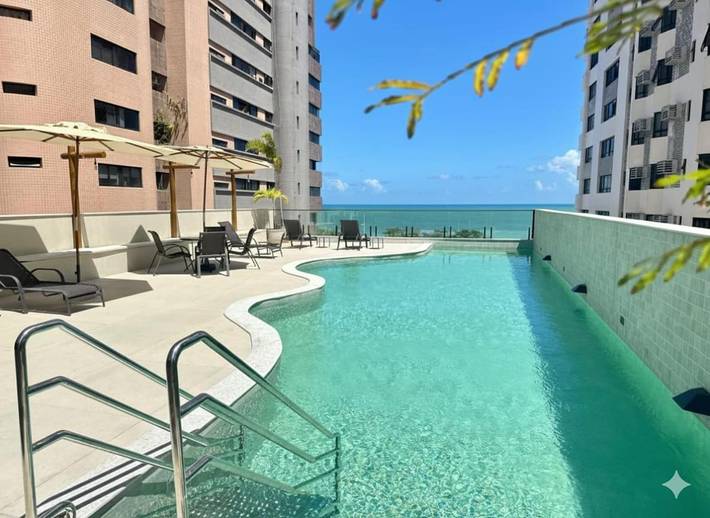 Casas e apartamentos de temporada para 2 pessoas, com piscina em Pina