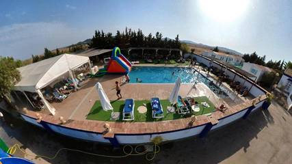 Hotel für 6 Personen, mit Ausblick und Pool sowie Garten an der Costa de la Luz