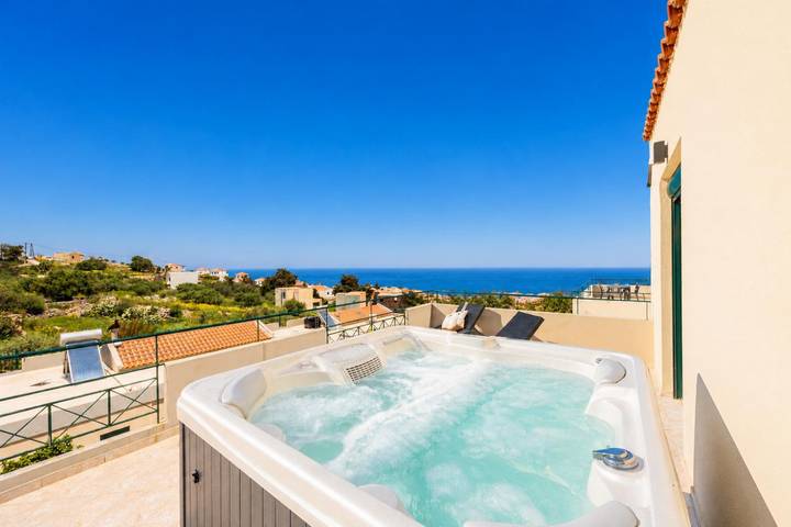 Ferienhaus für 6 Personen, mit Terrasse und Whirlpool