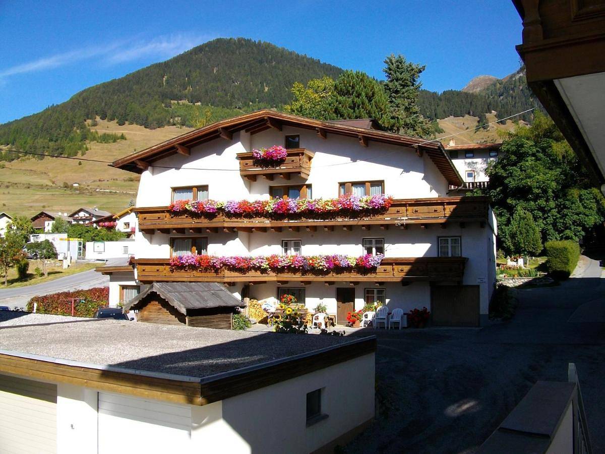 Triple Room in Nauderer Berge, Nauders
