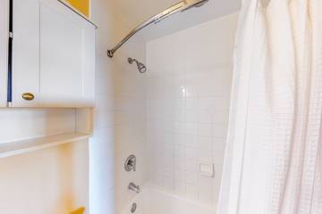 Villa for 6 Guests in Duck Key, Monroe County, Picture 3