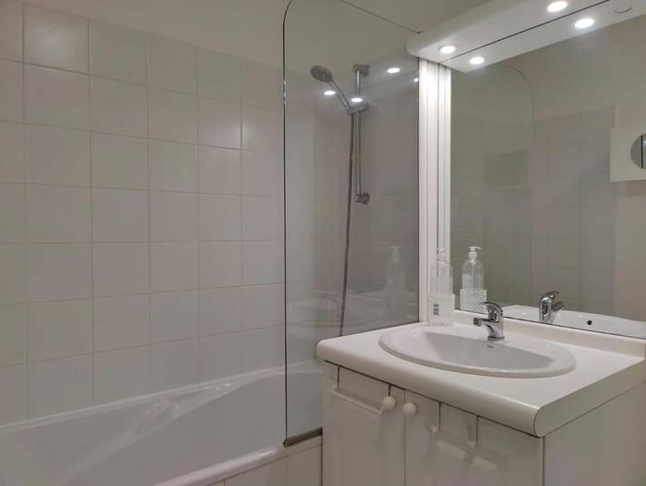 Gîte pour 2 personnes, avec vue et terrasse dans Aquarium de la Rochelle - 3