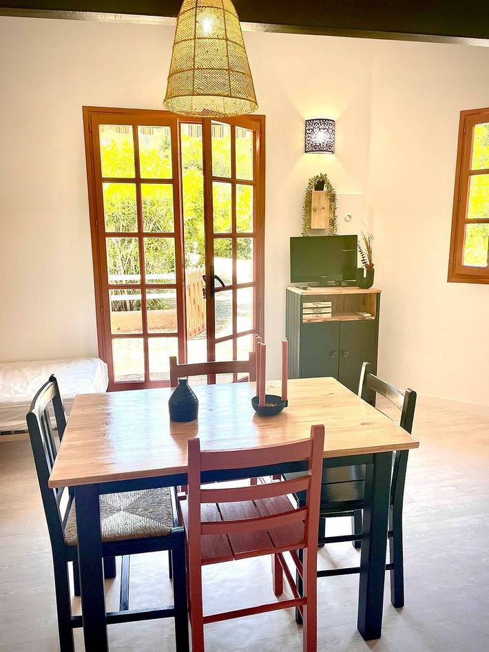 Gîte pour 4 personnes, avec jardin à Sari-Solenzara - 4