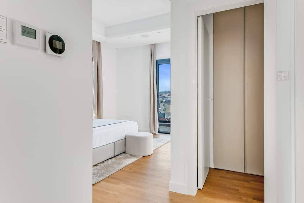 Ganze Wohnung, Sanders Crystal 2 - Top 3-Schlafzimmer mit Gemeinschaftspool in Limassol, Südzypern