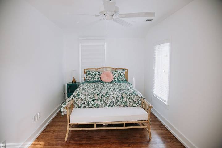 Vacation rental for 8 people, with pool and yard as well as terrace in Tybee Island