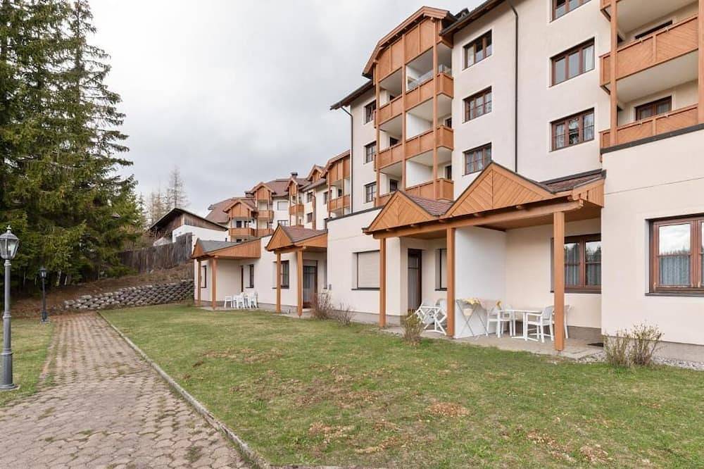 Geheel appartement, Apartment Kanzelhöhe with balcony in Treffen, Gerlitzen