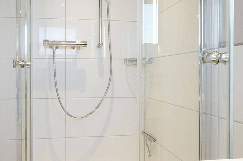 Ganze Wohnung, Apartmenthaus Deichbude am Strand Kl. Versteck 6 - Apartmenthaus Deichbude - in St. Peter-Ording, Eiderstedt