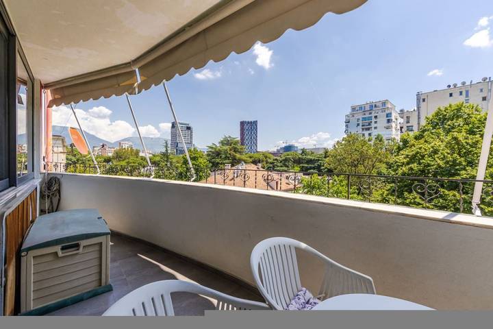 Gîte pour 6 personnes, avec balcon, adapté aux familles à Tirana - 3