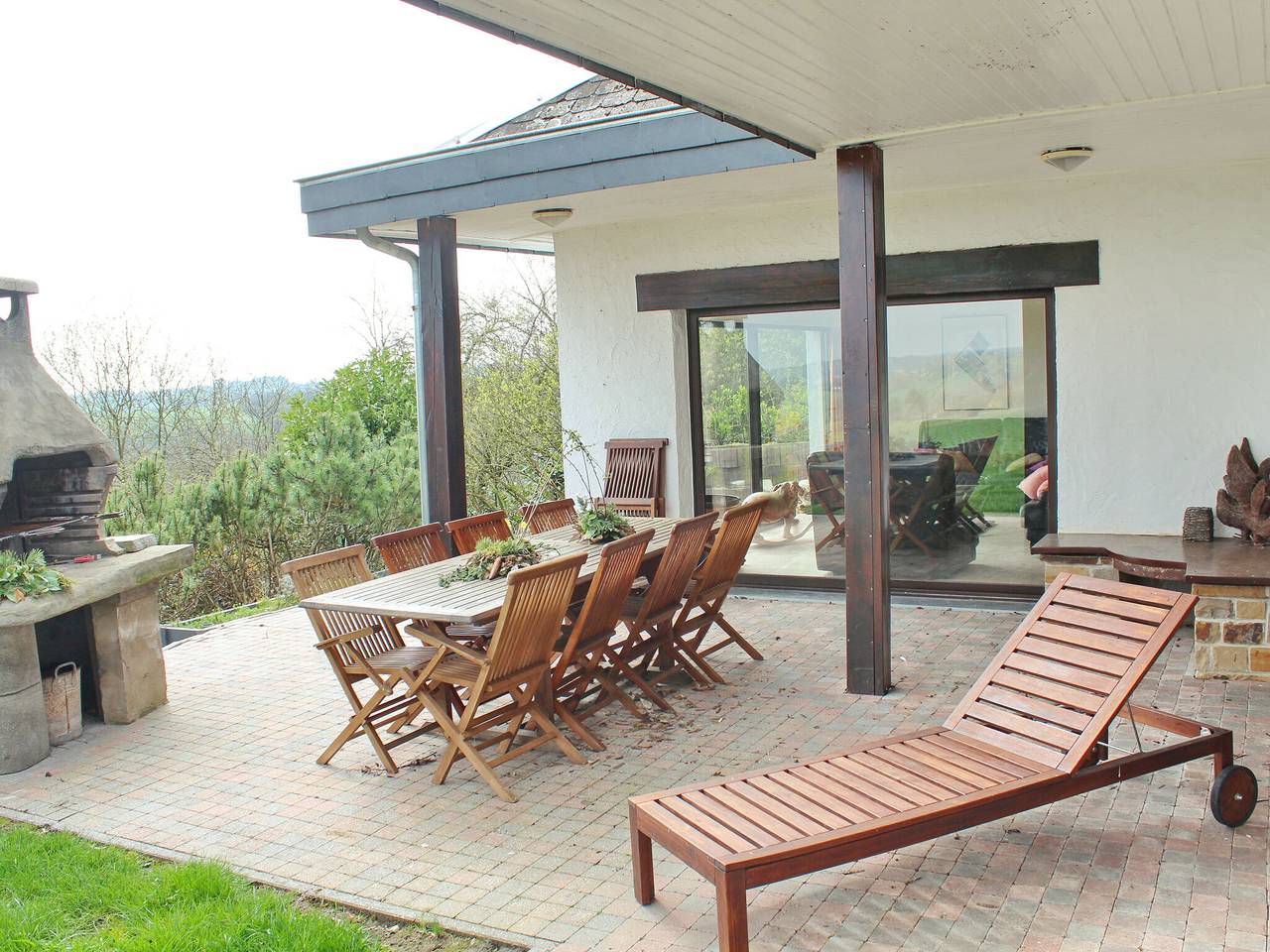 Haus in Somme-Leuze bei Ardennenhügeln in Somme-Leuze, Region Namur