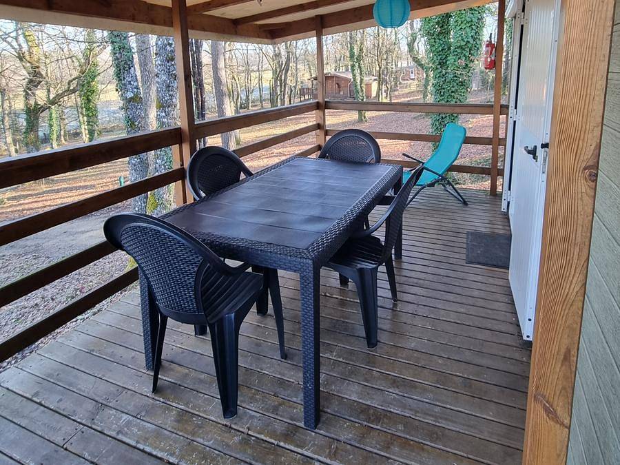 Camping La Garenne - Mobilhome 4 personnes - 55 Résidence L'eucalyptus 32m2 Terrasse Couverte, Télévision 1/4 pers in Peyrignac, Périgord Noir