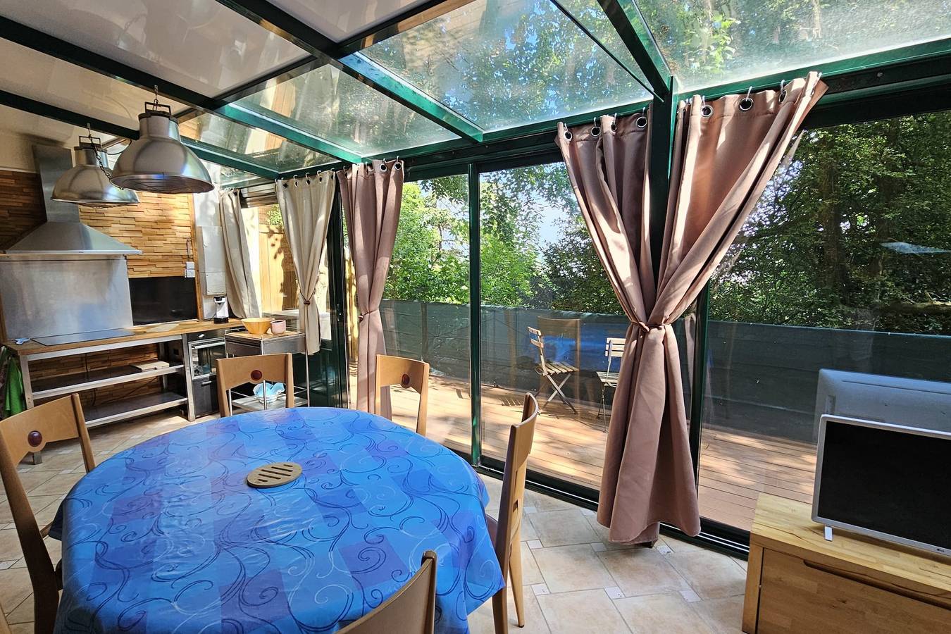 Apartamento vacacional entero, Beautiful loft for 4 with large terrace in Meulan-en-Yvelines, Yvelines