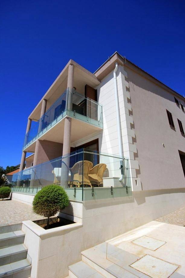 Ferienwohnung für 4 Personen, mit Sauna und Pool sowie Garten