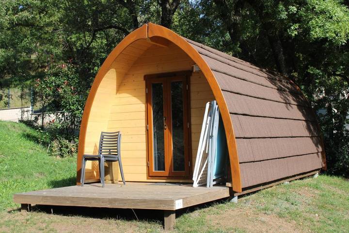 Camping pour 4 personnes, avec jardin ainsi que sauna et vue, animaux acceptés dans Lozère - 4