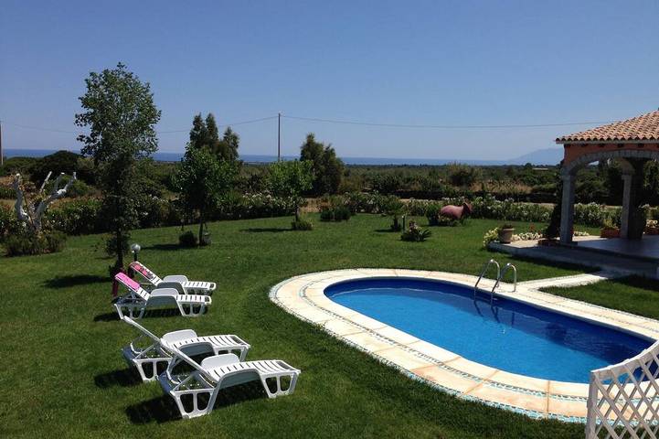 Ferienhaus für 5 Personen, mit Terrasse und Garten