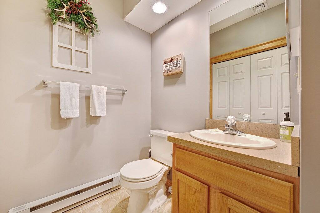 Vacation House for 10 Guests in Long Pond, Monroe County (PA)