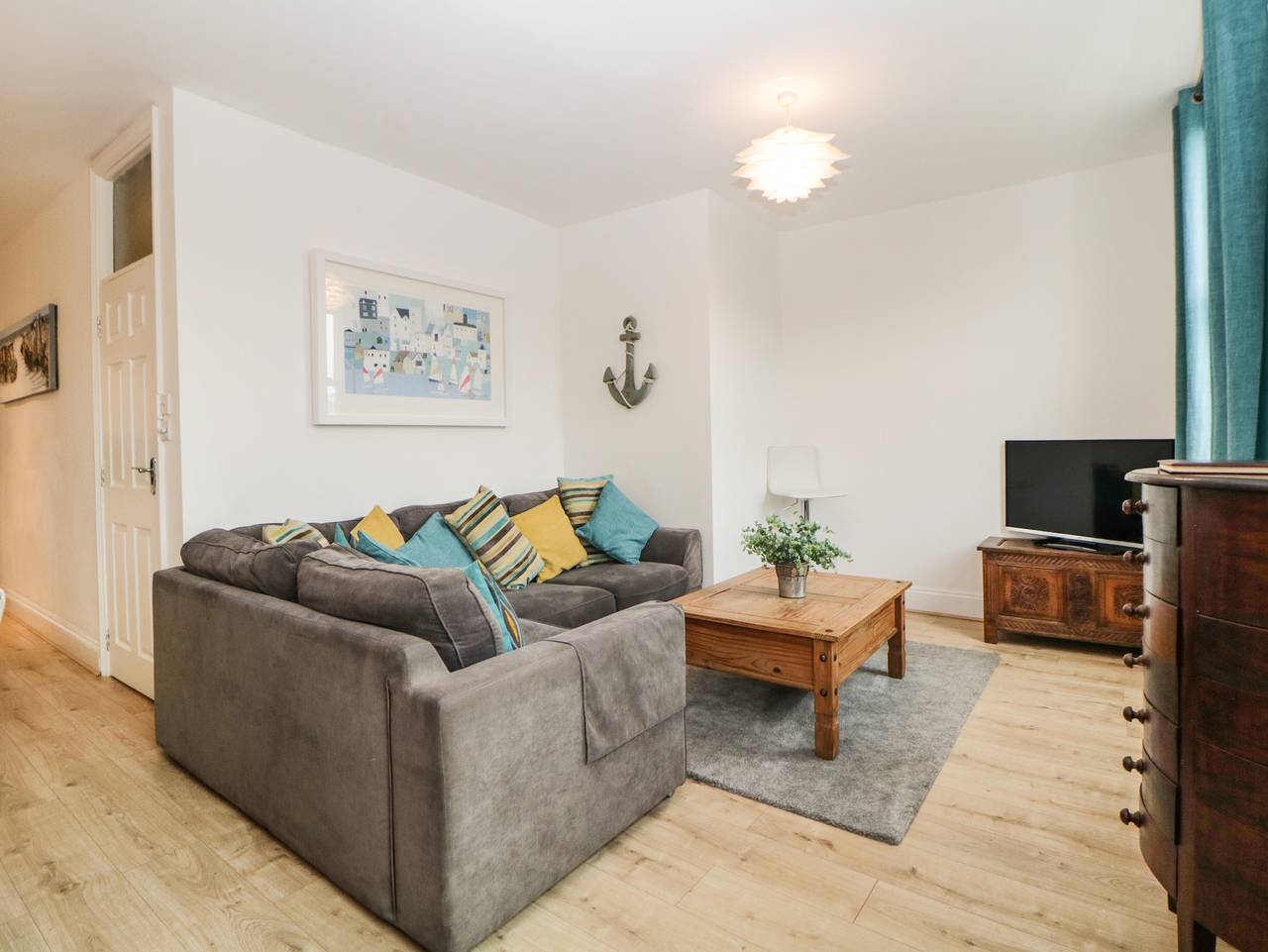 Quayside Lookout in Brixham, Torbay