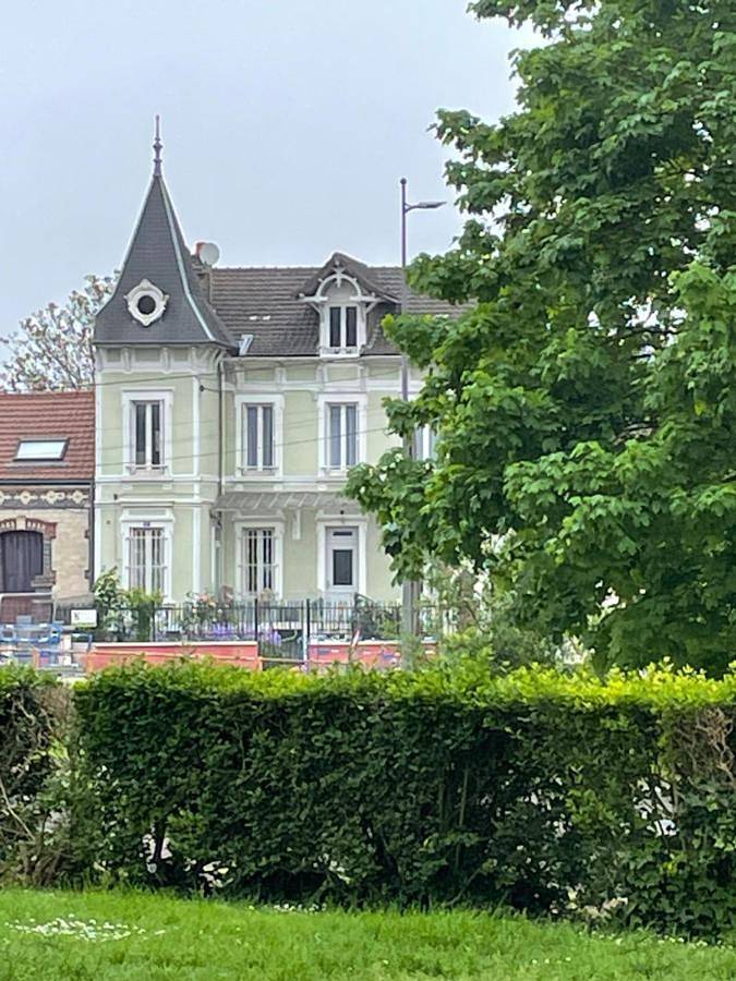 La Bonne Maison 3 - Maison d'hôtes in Troyes, Aube