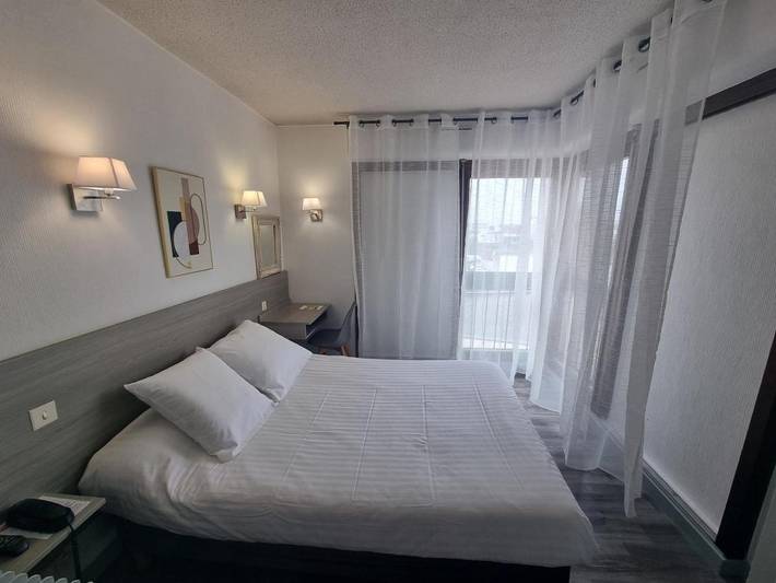 Hôtel pour 2 personnes dans Thermes Sarrailh - 2