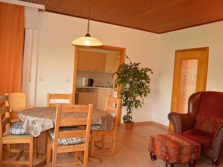 Ferienhaus für 6 Personen, mit Terrasse und Garten in Schillig - 3