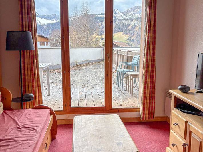 Gîte pour 6 personnes, avec balcon et piscine dans Office De Tourisme De Notre Dame De Bellecombe - 2