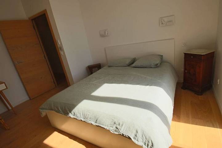 Ganze Wohnung, Appartement 145 m² 4 chambres, vue lac, avec clim in Tresserve, Chambéry und Umgebung