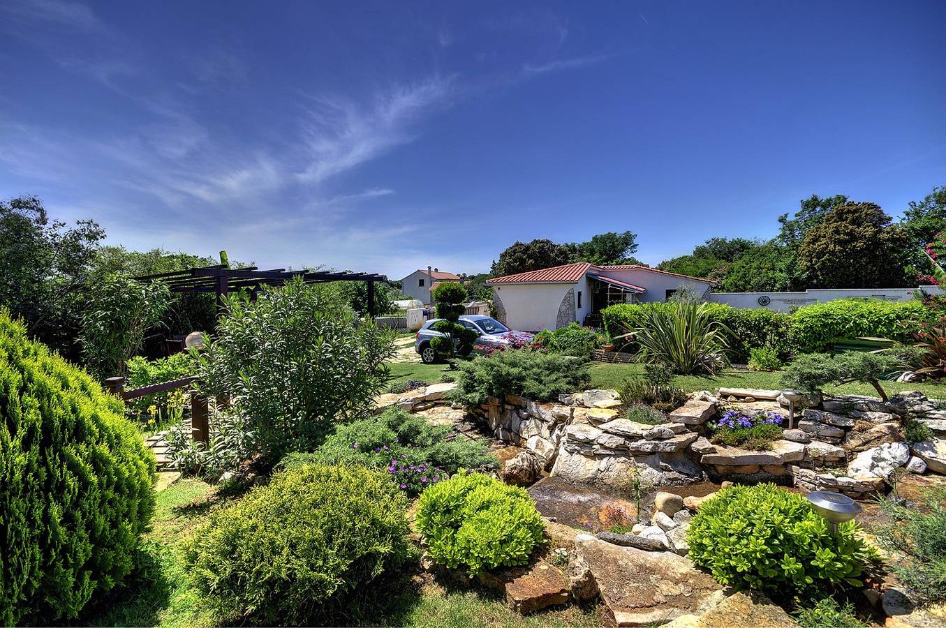 Appartement entier, Fewo mit Pool, Klimaanlage, Wlan, Grill, Außenterrasse in Pula in Pula-Medulin, Pula