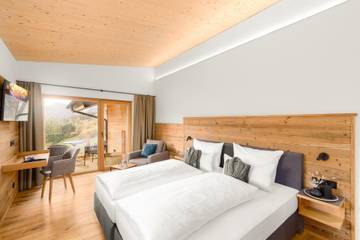 Ferienwohnung für 2 Personen, mit Sauna und Terrasse sowie Garten und Whirlpool in Hörnerdörfer