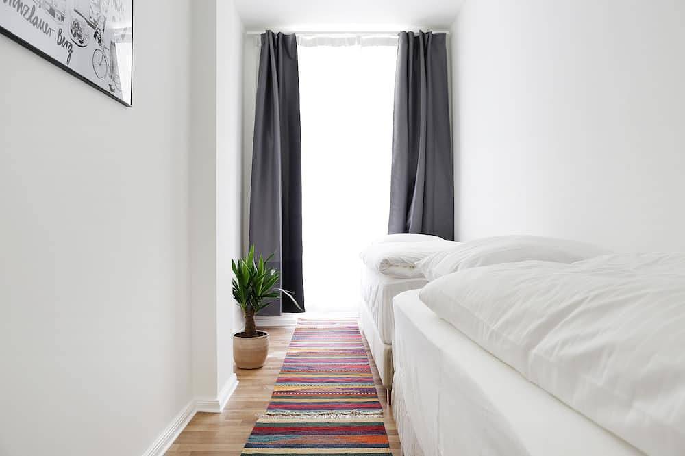 Ganze Wohnung, Comfortable spacious apartment in Central Prenzlauer Berg in Prenzlauer Berg Berlin, Berlin
