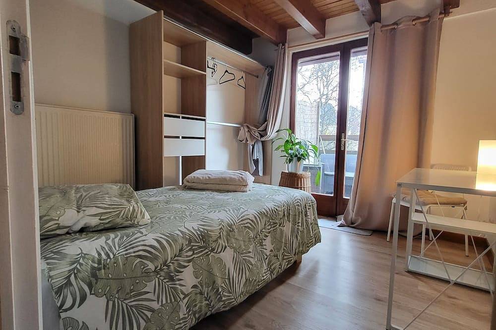 Entire apartment, Charming chalet-style accommodation, 12 minutes from the town center in Schiltigheim, Strasbourg region