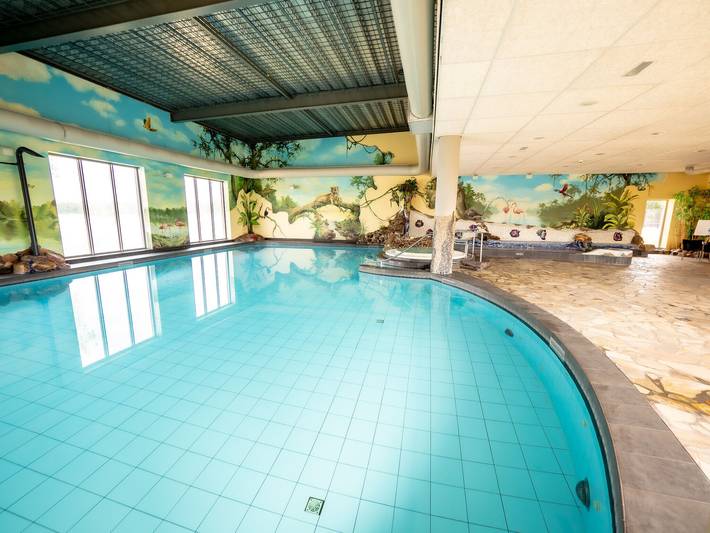 Ferienhaus für 6 Personen, mit Terrasse und Pool in Bergen (Limburg) - 4