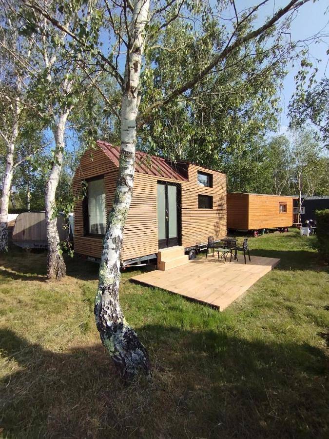 Camping pour 3 personnes, avec Terrasse ainsi que Jardin et Piscine à Naujac-sur-Mer