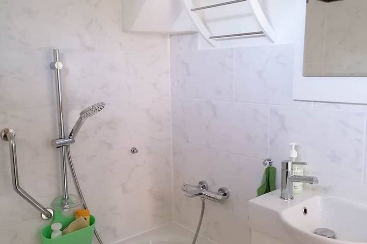 Ferienhaus für 2 Personen, mit Garten und Terrasse in Berliner Mauer - 4