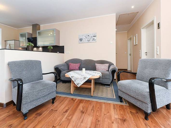 Ferienwohnung für 3 Personen, mit Balkon, kinderfreundlich in Aurich - 3