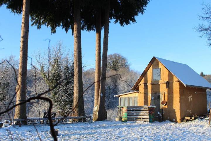 Location de vacances pour 4 personnes, avec jardin et vue, adapté aux familles dans Beyssac - 3