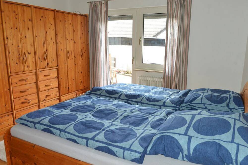 Ganze Wohnung, Zur angenehmen Gegend - Appartement/Fewo, Dusche, Wc, 1 Schlafraum in Annweiler, Trifelsland