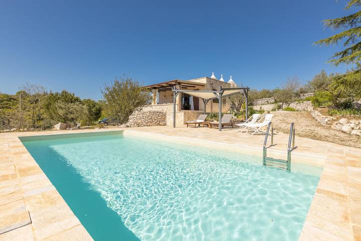 Trullo pour 5 personnes, avec balcon et jardin - 1